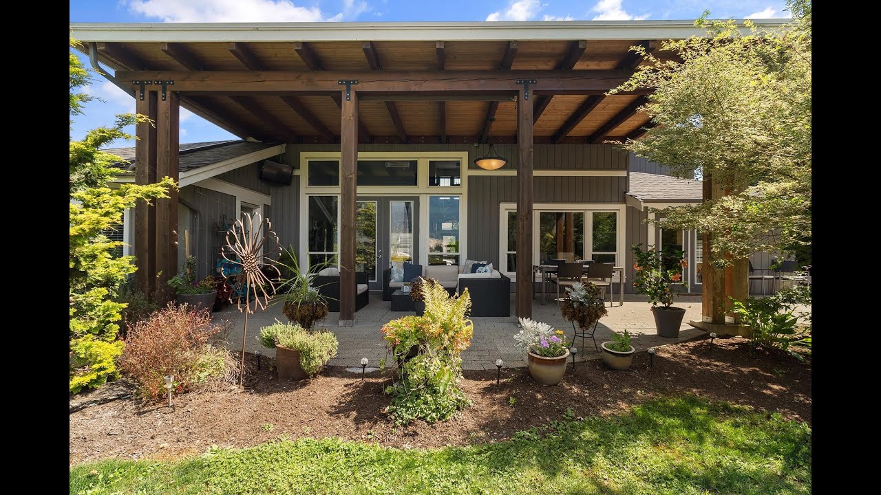 6235 Blackburn Rd, Chilliwack, BC Located the community of Greendale