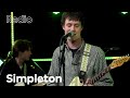 Simpleton - ‘Sleeping’ &amp; ‘A Cure for My Feels’ Live @3FM VoorAan