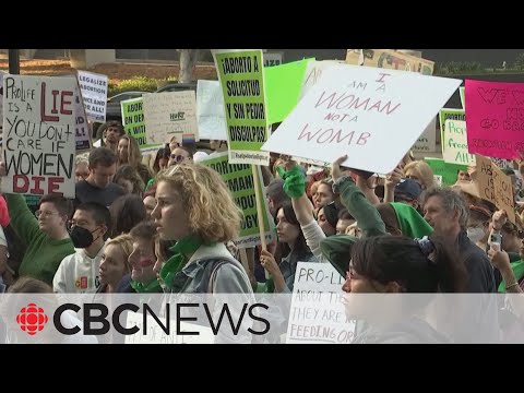 Protests over reports U.S. Supreme Court to strike down abortion rights 1 Protests over reports U.S. Supreme Court to strike down abortion rights thumbnail