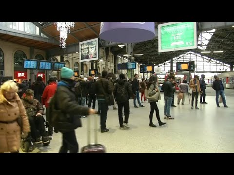 Panne  la gare Saint Lazare retour sur la srie noire  la SNCF