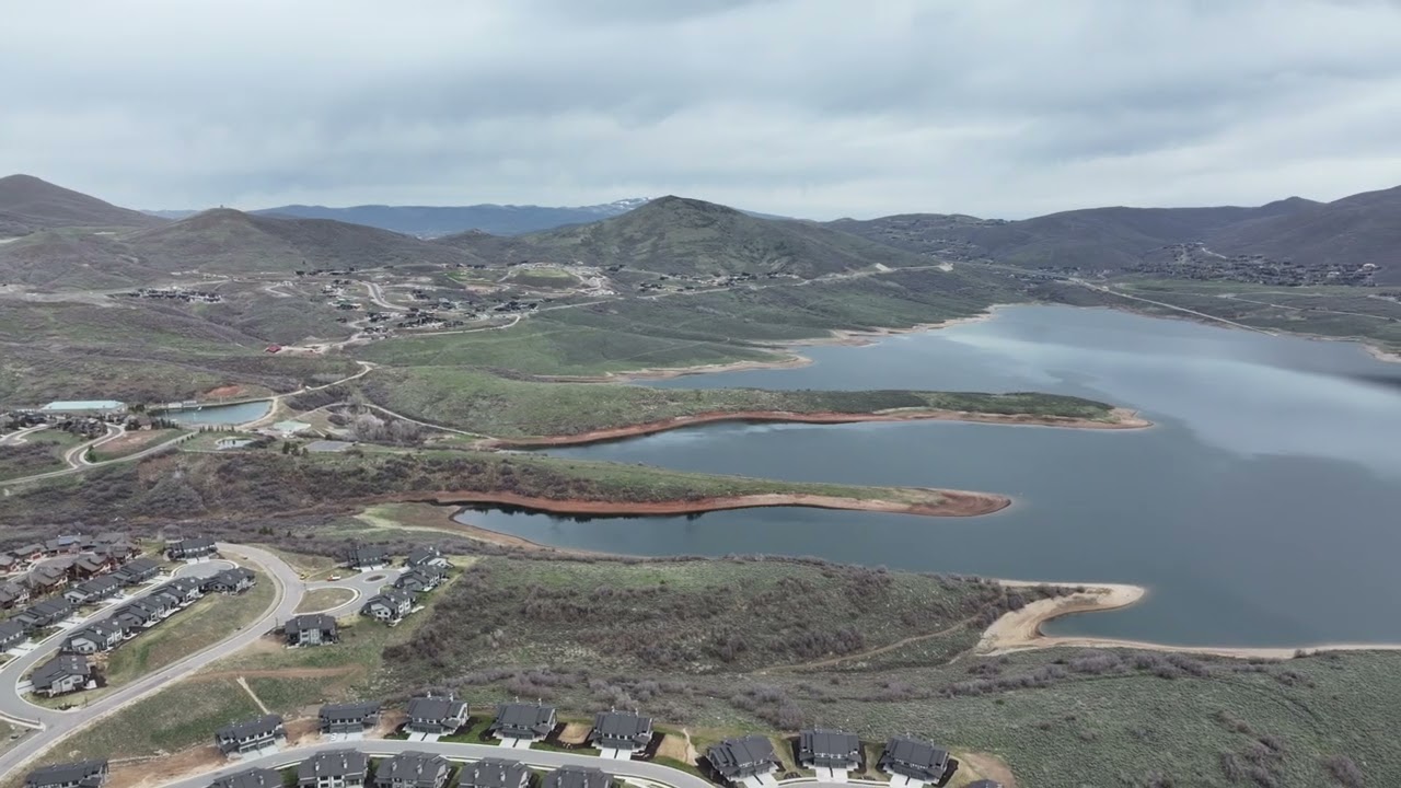 Mayflower Lakeside 1014