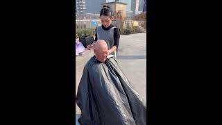 剃光頭 LIVE！Street Free Bald ✂️ 頭を磨く 2026-02-11 13:44:04