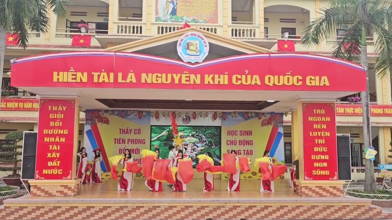 Made in Việt Nam - 8A8 - Chào Xuân Bính Ngọ 2026 - THCS Lương Khánh Thiện