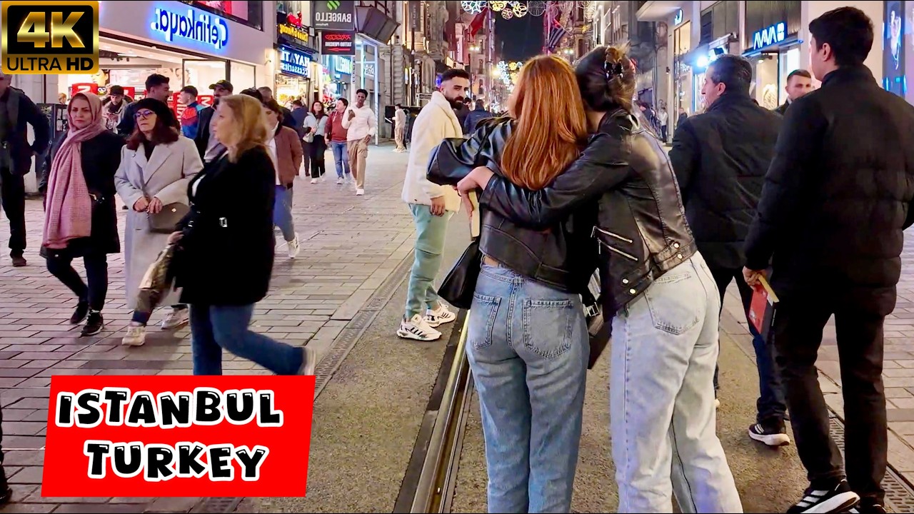 🇹🇷 Turkey in Winter: A Walk Along Istiklal Street in Istanbul 4K!