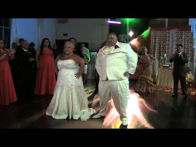 YouTube에서 Watt Wedding 보기 YouTube에서 Watt Wedding 보기