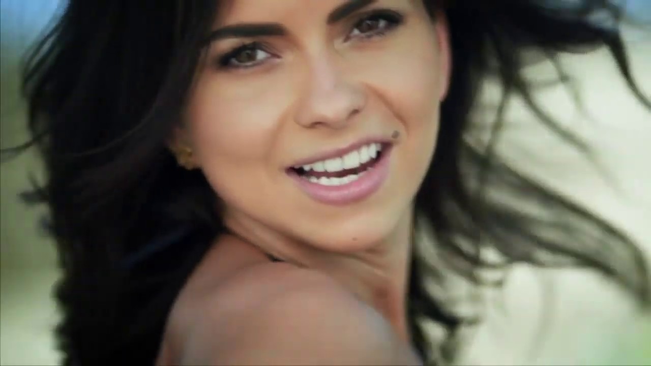 Inna cola. Inna balvin. Inna j balvin. Inna 2021. Inna feat.