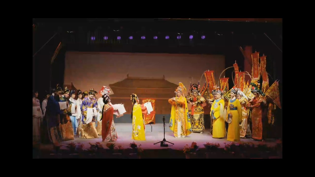 Teochew Opera广东粤东潮剧院《狸猫换太子》 YouTube