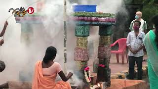Pradosha Puja By Nandi On Grivalam Road In Tiruvannamalai India