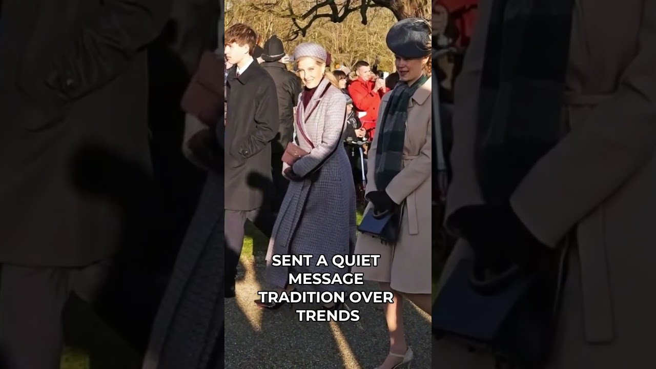 Потрясающая рождественская прогулка леди Луизы покорила сердца зрителей без всяких усилий.