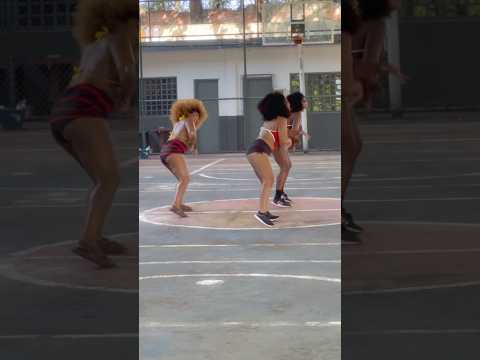 POV: você chegou no set de gravação de Unha Curtinha 💅🏾🌈🐅