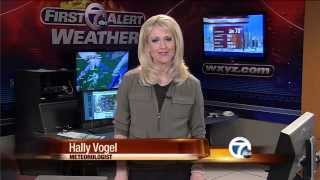 2011 08 16 HALLY VOGEL