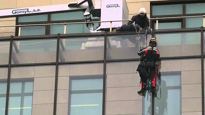 GREENPEACE DETOX THE FASHION