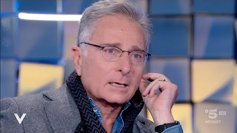 Verissimo, Paolo Bonolis parla della moglie Sonia Bruganelli Mi bullizza tantissimo Nuova puntata