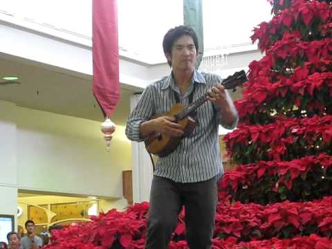 Jake Shimabukuro - Don't Stop Believing (with Kimo Kahoano Intro)