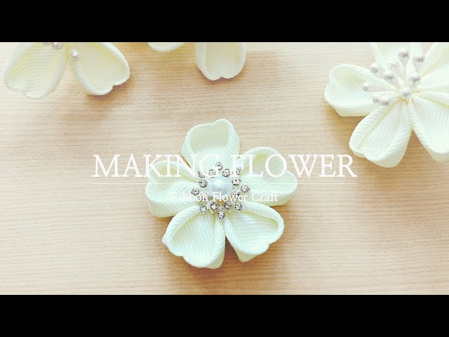 Satin Rose Barrette(Ivory) kanako tamura - メルカリ kanakotamura