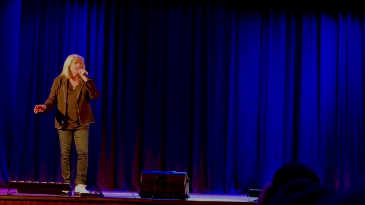 Elle était si jolie. René de la Garde ( France)🇫🇷 ( cover Alain Barrière )