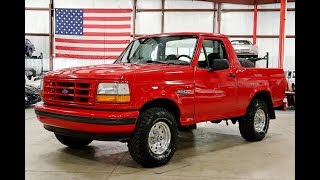 1995 Ford Bronco XLT Red