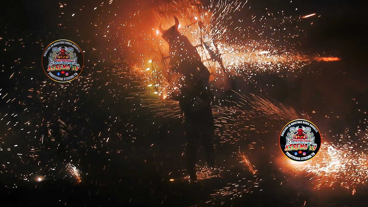 Tradicional Quema de Toritos Pirotécnicos con corredizos del Primer Estandarte de Ozumba 23 nov 2024