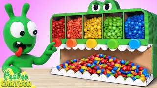 Pea Pea Playing with M&M Crocodile Candy Machine  Kid Learning  Pea Pea Cartoon