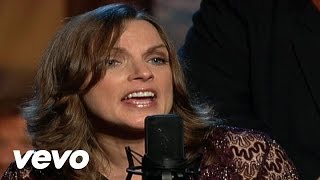 Rhonda Vincent & The Rage - When the Angels Sing [Live]