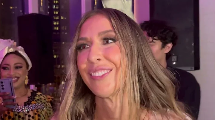 American bride and Nigerian Mother Inlaw stole the show as Segun Johnson performs for Eva and TOYE