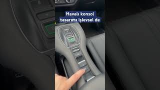 Vites Konsol Tasarımı Alışılmışın Dışında Görünürken Ergonomik Olması Da Istenmiş.