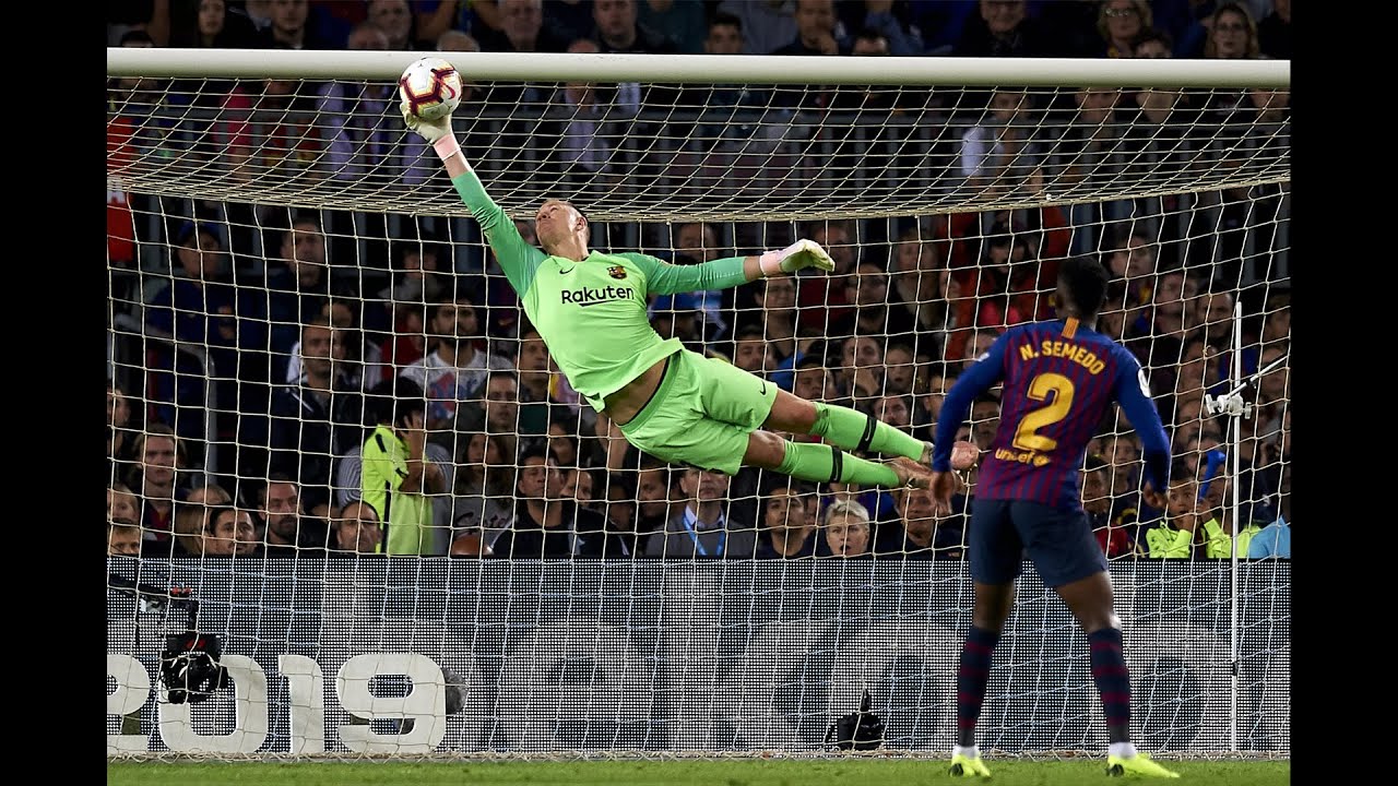Best Free Kick Goals Best Free Kick Saves Famous & Incredible Goals