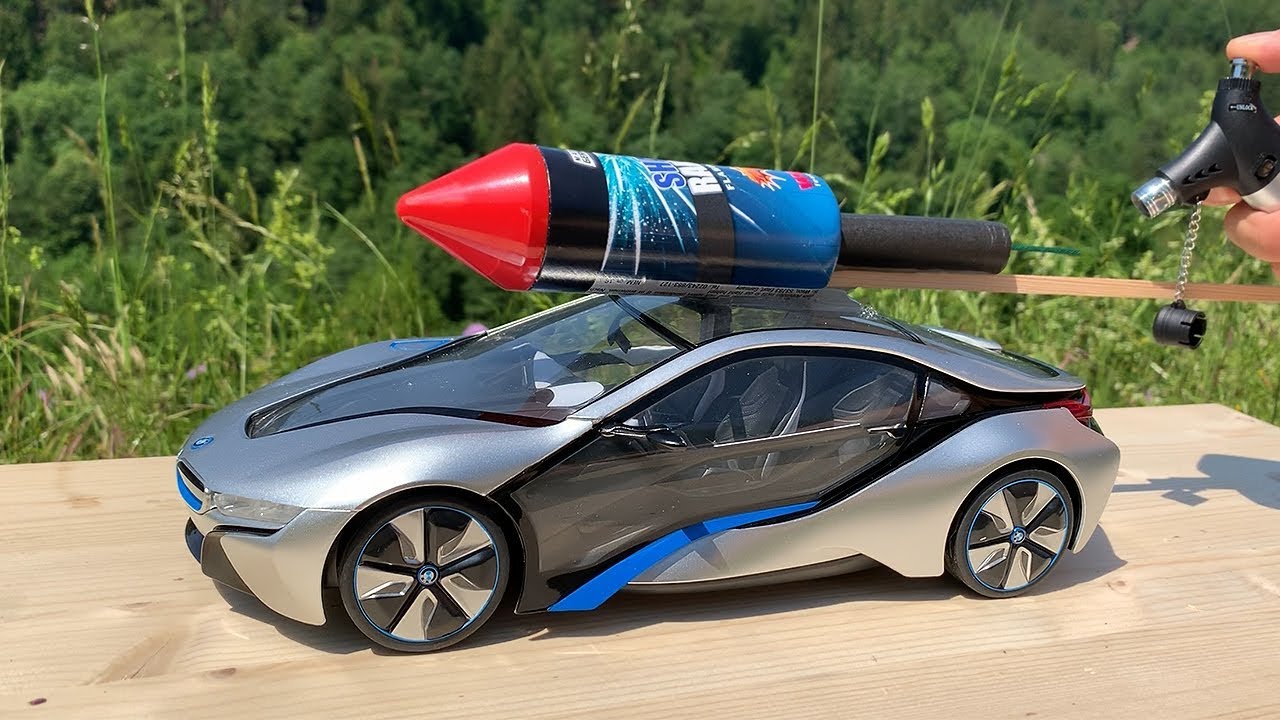 ⁣Rocket powered BMW i8 RC CAR !!