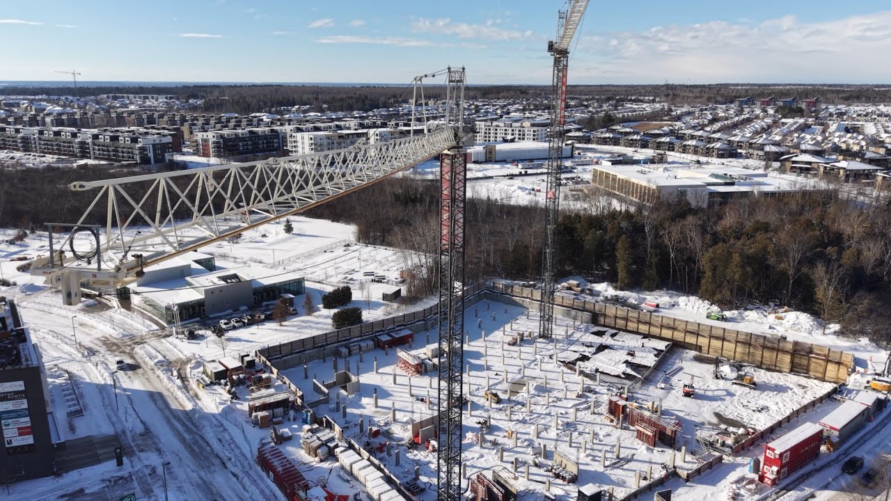 2025-01-11 Construction à l'Agora proche du Boulevard du Plateau et Europe, Gatineau (10 min cut)