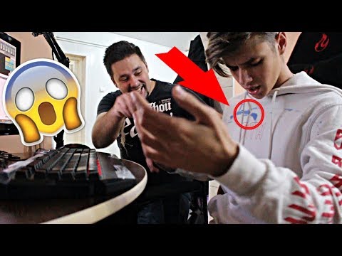 [PRANK] MI-A TURNAT CERNEALA PE HANORAC - [PRANK] MI-A TURNAT CERNEALA PE HANORAC