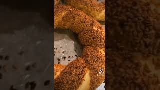 Efsane Tereyağli Si̇mi̇t Selahatti̇n Usta Nin Elleri̇nde