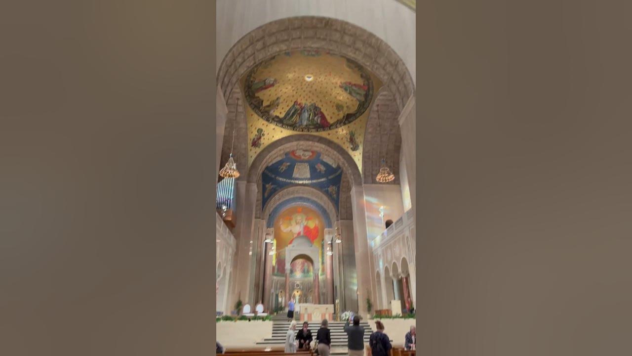 Virtual Tour: The Miraculous Medal Chapel - National Shrine of the  Immaculate Conception