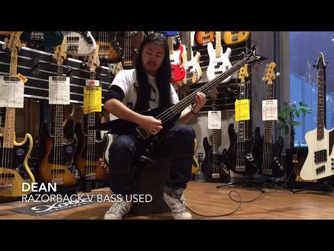 Dean RAZORBACK V BASS Used - YouTube