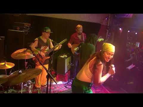 midsummer mardi gras theme