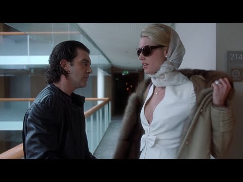 Femme Fatale - Rebecca Romijn & Antonio Banderas feat. Lady Gaga