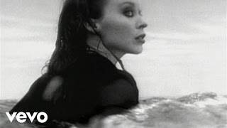 Смотреть клип Kylie Minogue - Where Is The Feeling?