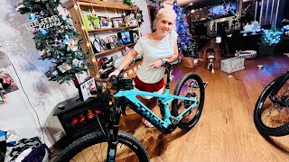 2022 Trek Rail 9.7 - YouTube