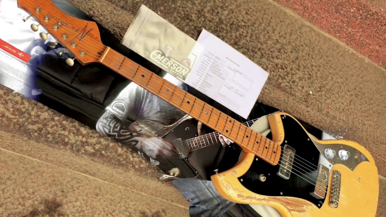 Novo Guitars Serus J