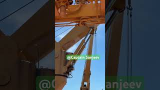 Cargo operation stop 🛑 Crane have some Hydraulic leakage #ship