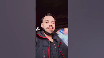 احمد سعد والاغنيه الجديده انا وسط ناسي بيتعملي 100حساب 