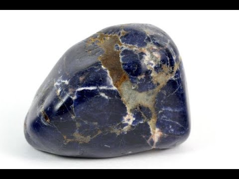 ソーダライト(方曹達石) 原石 磨き 72g / Sodalite - YouTube