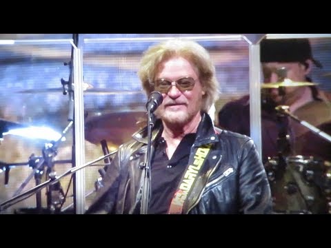 she's gone hall and oates chords Daryl Hall & John Oates: