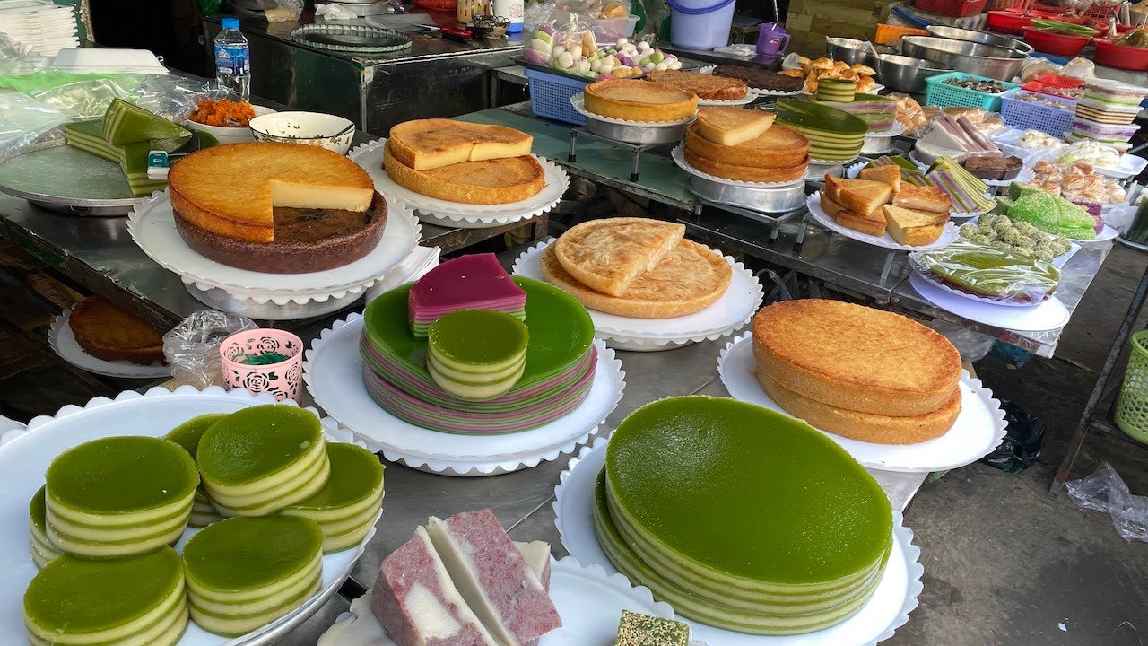Quầy bánh miền tây cực ngon ở chợ nhà giàu, đặc biệt không dành cho người ngủ trễ