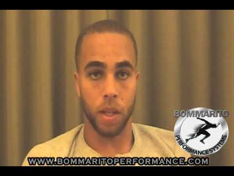 Johnny Knox Chicago Bears NFL Combine How to run the 40 yard dash - BommaritoPerform...