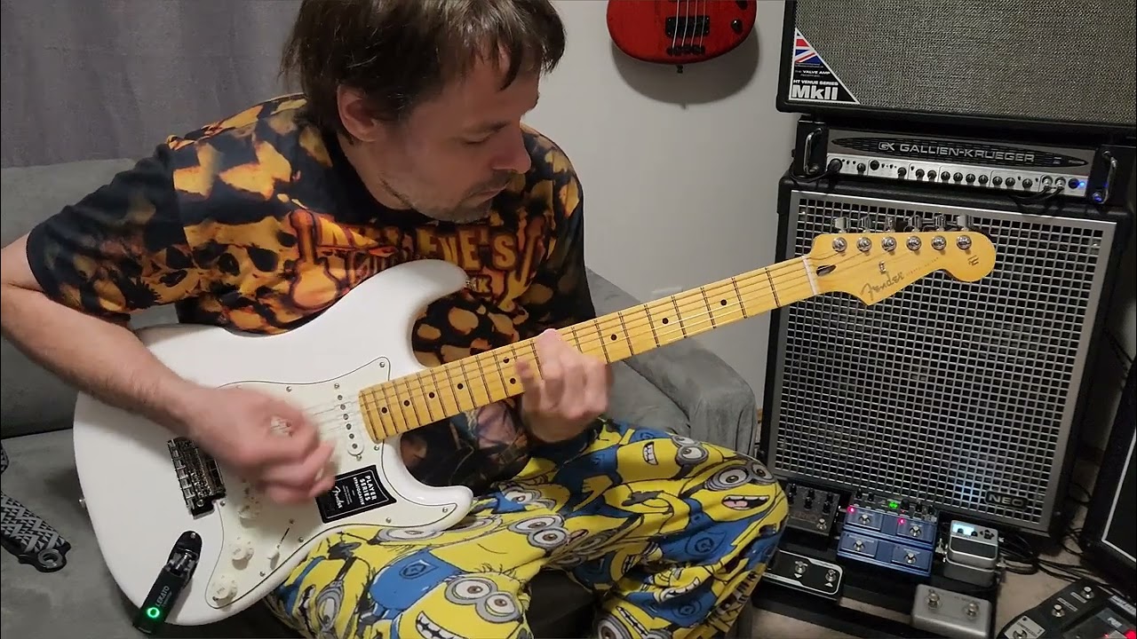 Fender player strat (polor white) review 2024 - YouTube