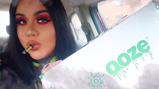 Car Hot Box Smoke Sesh: Unboxing New Ooze Products!