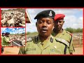 TAZAMA POLISI WALIVYONASA NGO MBE 303 WA WIZI WAKISAFIRISHWA NJE YA NCHI TAZAMA POLISI WALIVYONASA NGO MBE 303 WA WIZI WAKISAFIRISHWA NJE YA NCHI