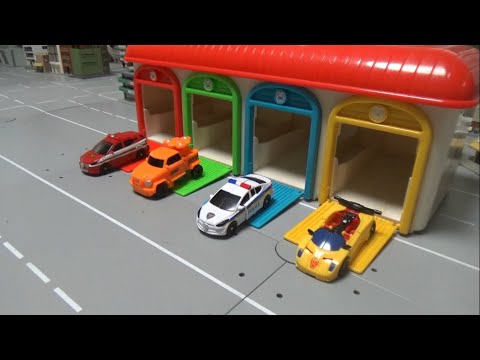 헬로카봇 4대 자동차 로봇 vs 공룡 장난감 놀이 <strong>Hello</strong> Carbot 4 Car robots vs dinosaur toys <strong>play</strong>