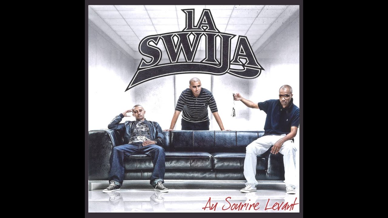 la swija au sourire levant