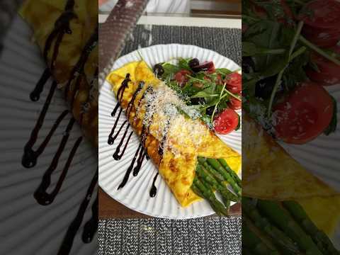 ОМЛЕТ СО СПАРЖЕЙ - Один из моих любимых завтраков🤤🙌🏻 Сохраняй и обязательно готовь ✅